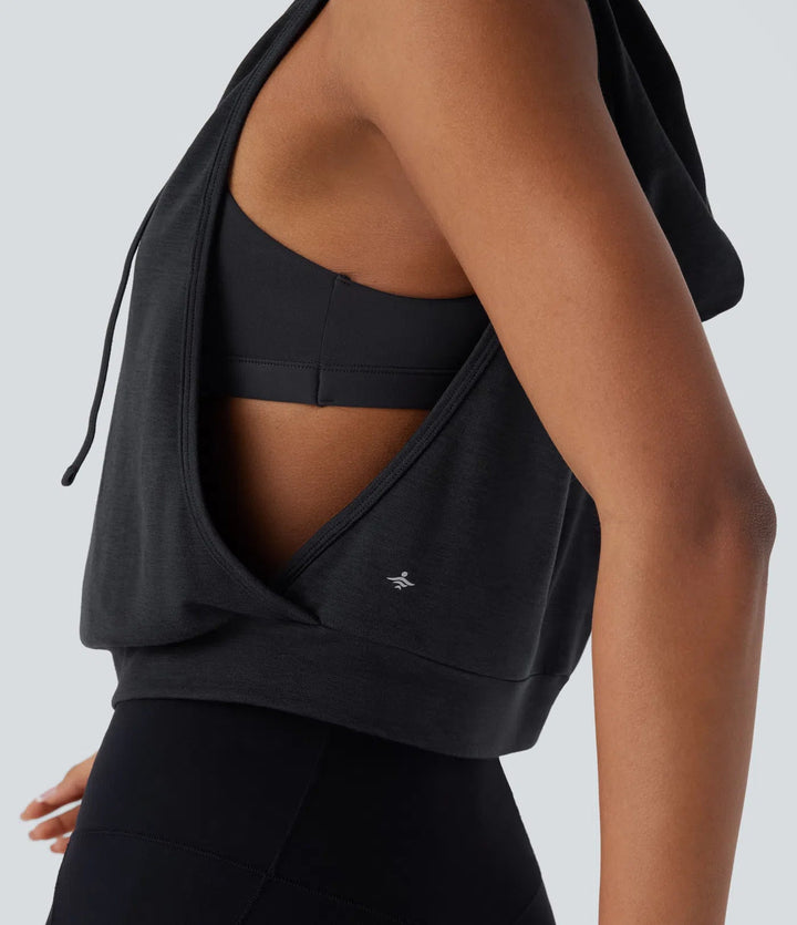 Ava™ | Sportliches Crop Tanktop mit Kapuze MOKKAKAI