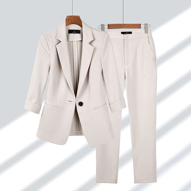 Chloé™ | Blazer & Hosen (Set) MOKKAKAI