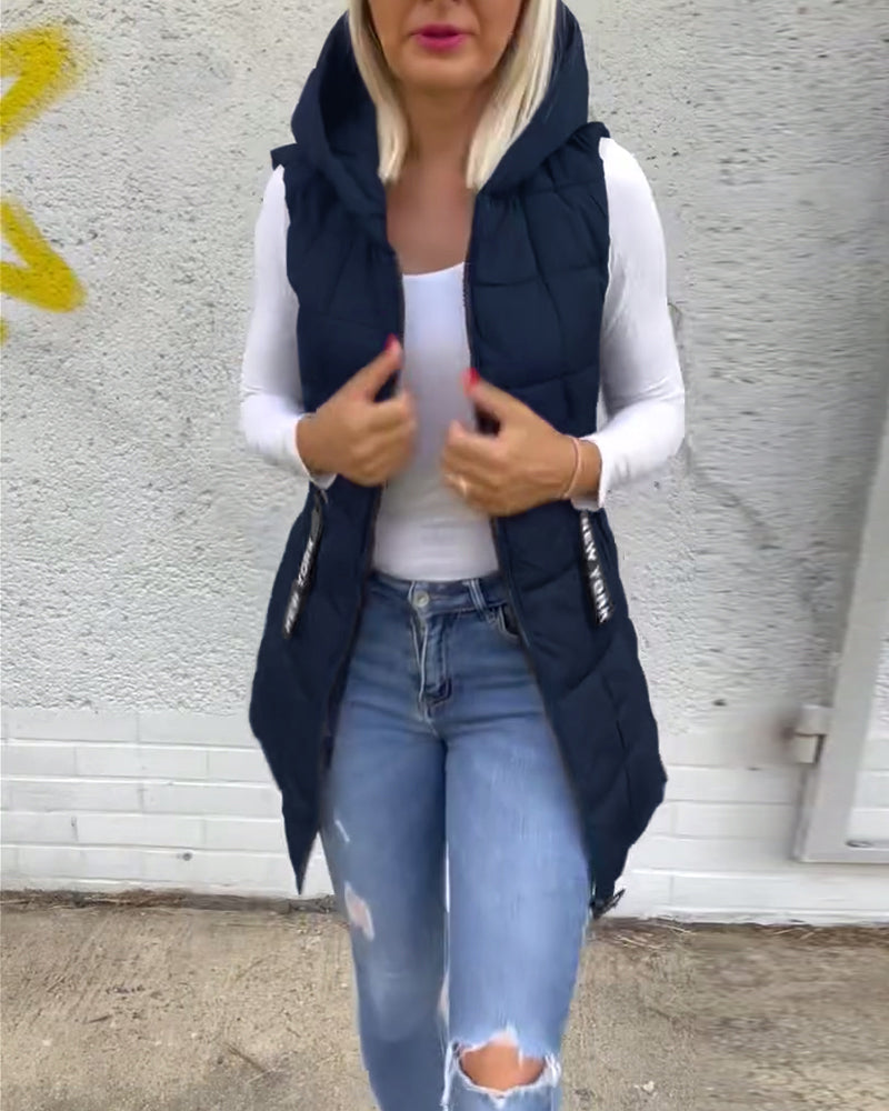 Ärmelloser, wattierter Mantel mit Reißverschluss und Kapuze MOKKAKAI