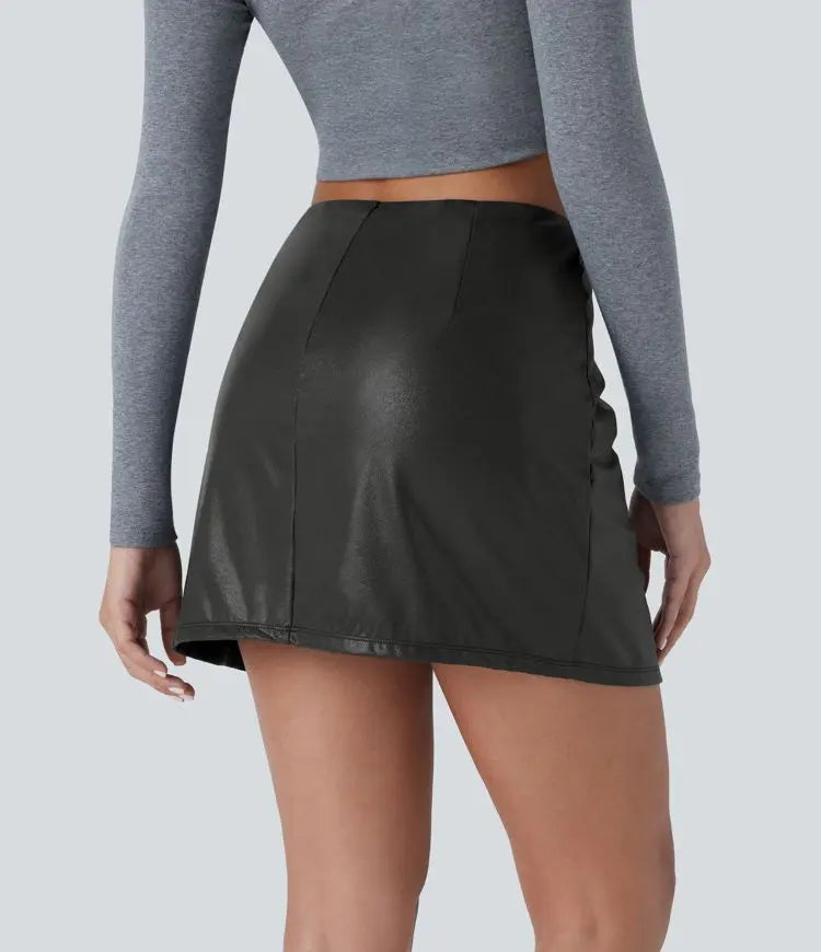 Vanes - Figurbetonter, dehnbarer 2-in-1 Mini-Partyrock aus Kunstleder mit hohem Bund, Seitentaschen, Metallic-Foliendruck und geschlitztem Saum MOKKAKAI