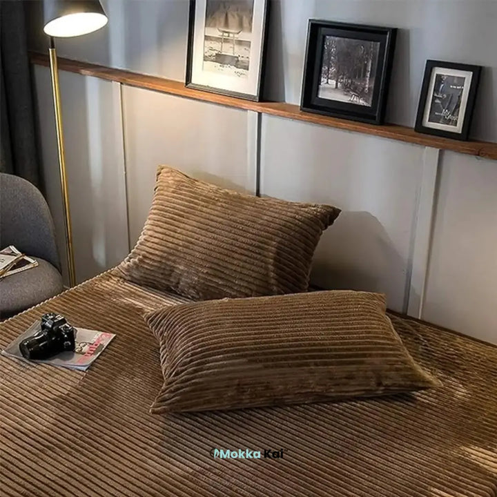 Fluwelene Fliis-Duvetanzug | Wickle dich i ultimative Wärmi und Komfort für kalti Winternächte MOKKAKAI