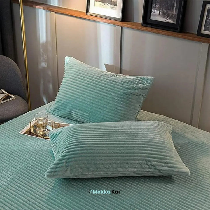 Fluwelene Fliis-Duvetanzug | Wickle dich i ultimative Wärmi und Komfort für kalti Winternächte MOKKAKAI