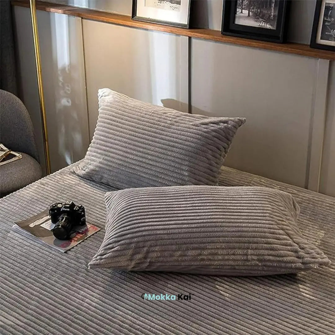 Fluwelene Fliis-Duvetanzug | Wickle dich i ultimative Wärmi und Komfort für kalti Winternächte MOKKAKAI