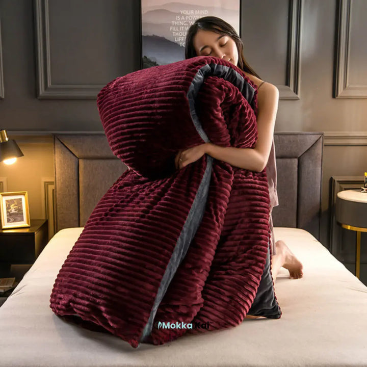 Fluwelene Fliis-Duvetanzug | Wickle dich i ultimative Wärmi und Komfort für kalti Winternächte MOKKAKAI