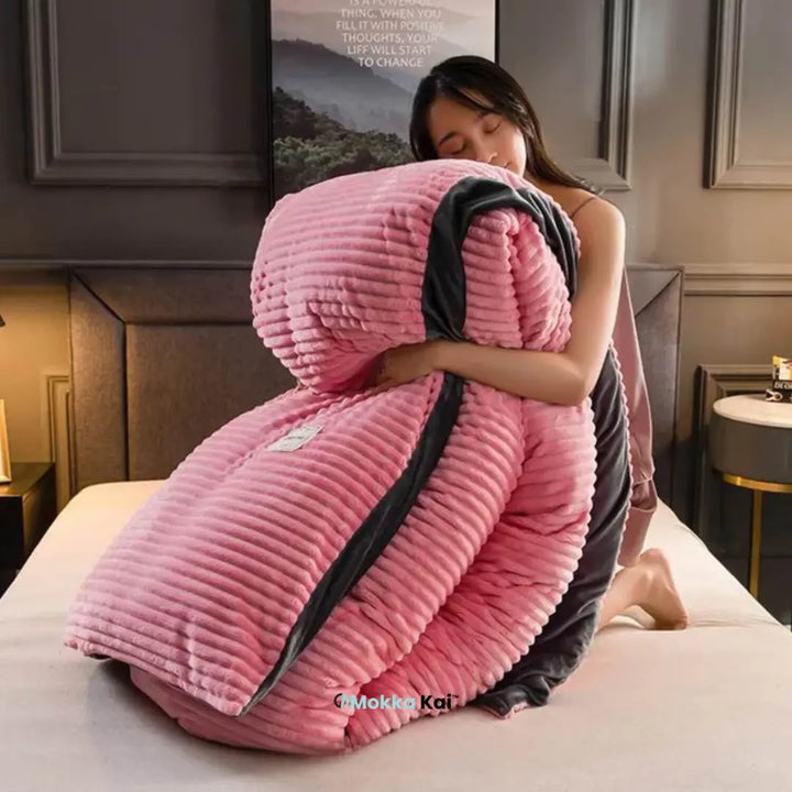 Fluwelene Fliis-Duvetanzug | Wickle dich i ultimative Wärmi und Komfort für kalti Winternächte MOKKAKAI