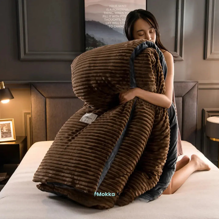 Fluwelene Fliis-Duvetanzug | Wickle dich i ultimative Wärmi und Komfort für kalti Winternächte MOKKAKAI