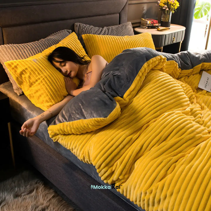 Fluwelene Fliis-Duvetanzug | Wickle dich i ultimative Wärmi und Komfort für kalti Winternächte MOKKAKAI