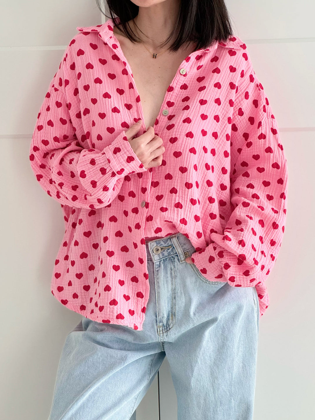 HEARTY™ – Oversize Bluse mit Härzli-Print MOKKAKAI