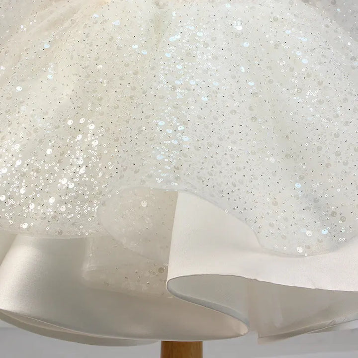 Lola - Prinzessinnenkleider für Mädchen, Schleife, Netzstoff, langärmlig, mit Pailletten besetztes Taufkleid MOKKAKAI