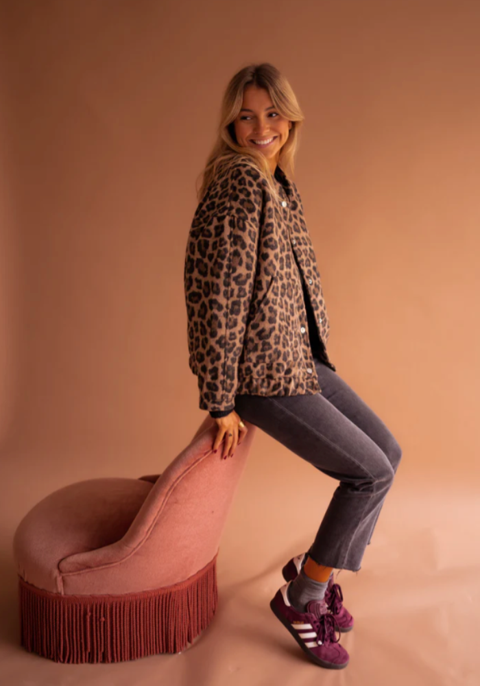 Leona™ – Die Leopard Bomberjacke mit Power MOKKAKAI