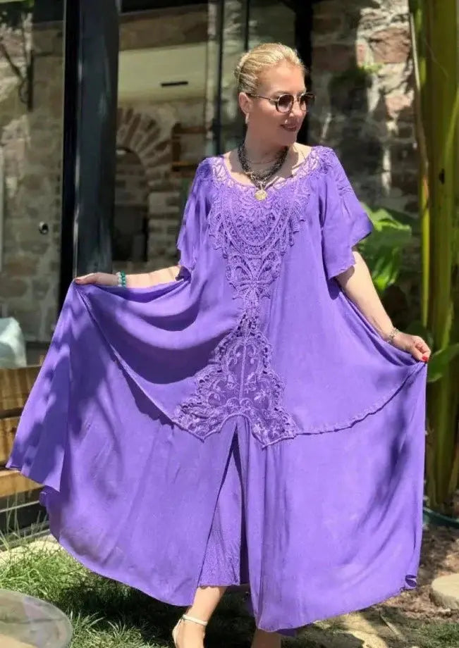 Lucia™ | Besticktes Kleid MOKKAKAI