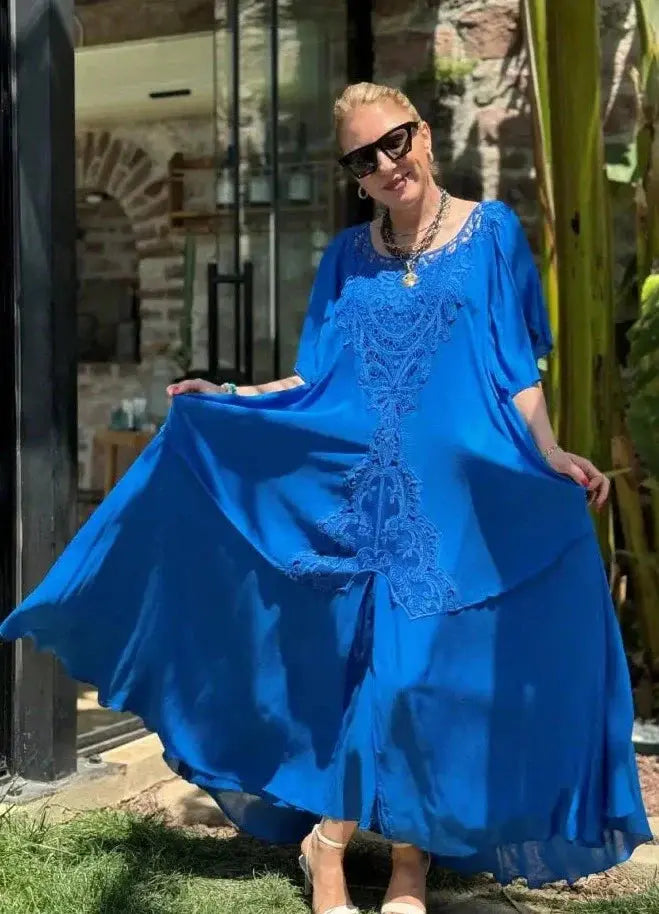 Lucia™ | Besticktes Kleid MOKKAKAI