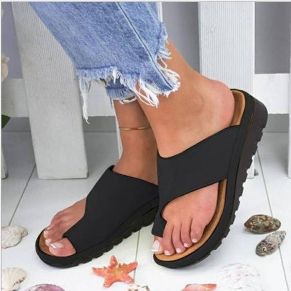 Orthopädische Sommersandalen MOKKAKAI